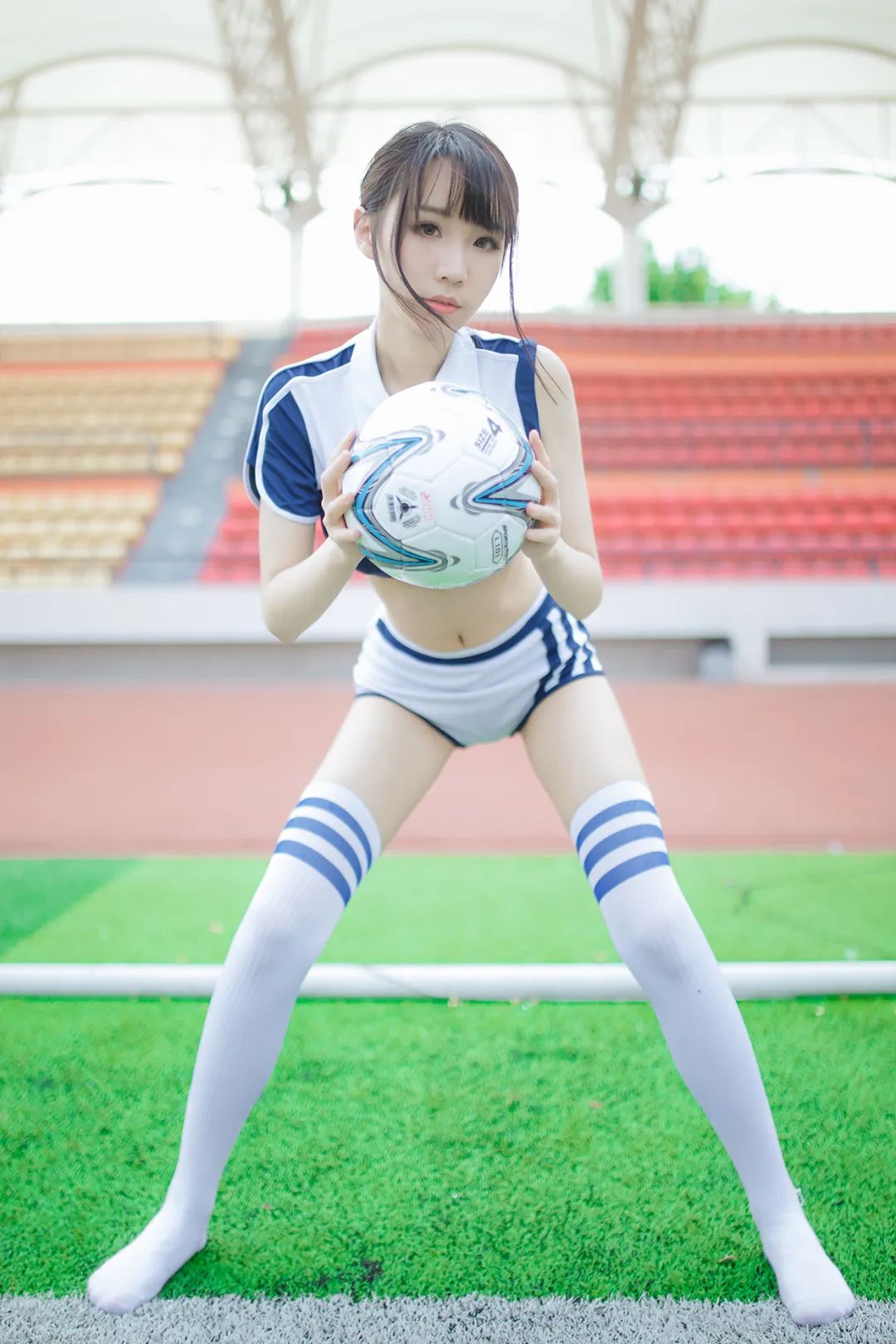 势不可挡！女足球队蓄势待发