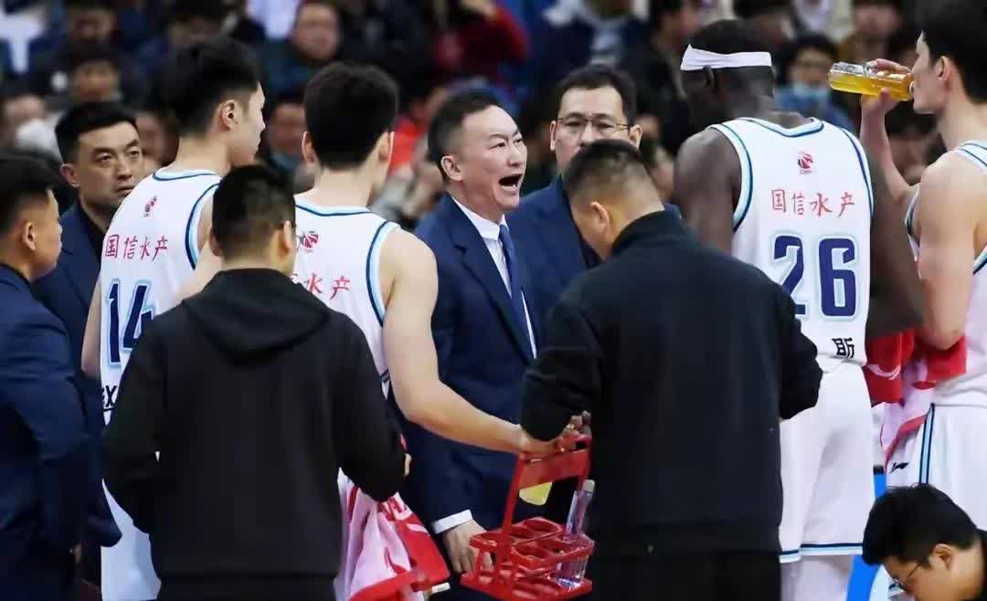 华体会官网入口-天津队勇往直前，火力全开争夺夺冠
