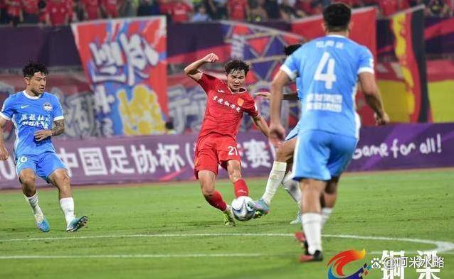 关于纵情足球竞技场上，国内球队气势如虹的信息